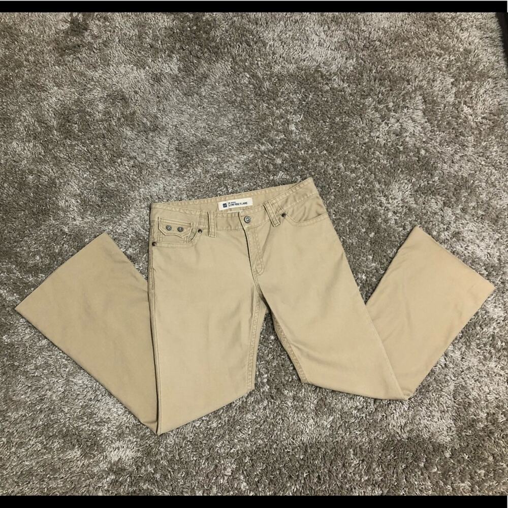 GAP Low Rise Flare Size 8R - Picture 6 of 7
